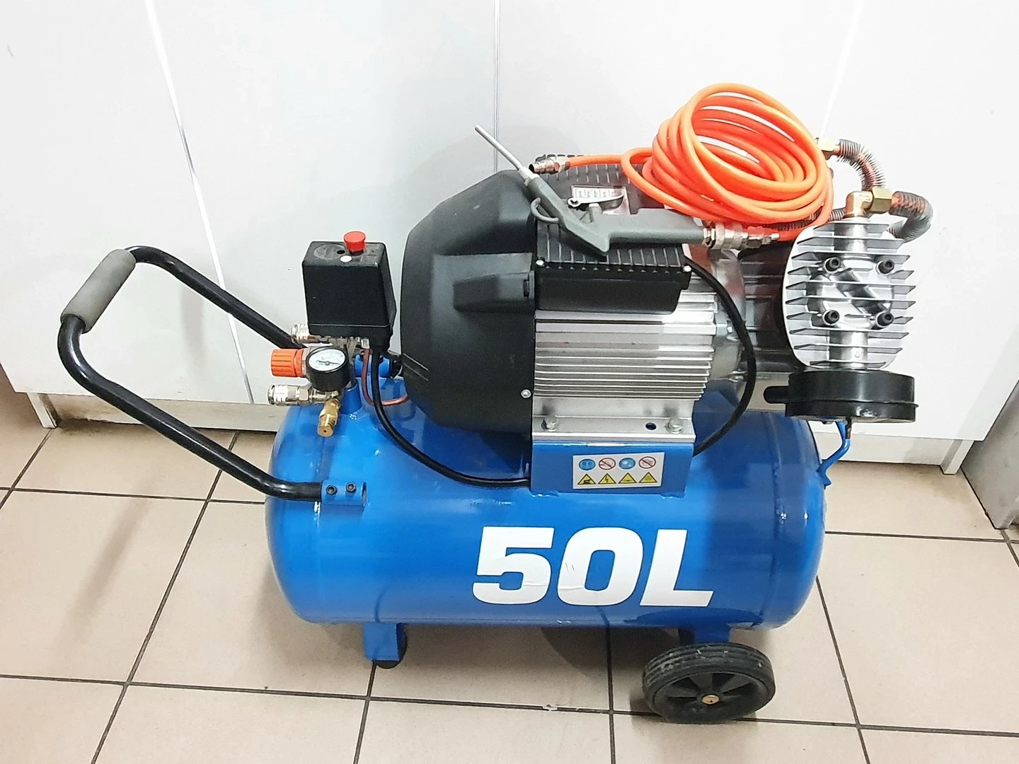 ripper-jn-30v-kompresor-olejowy-50l-sprezarka-typ-kompresor-olejowy