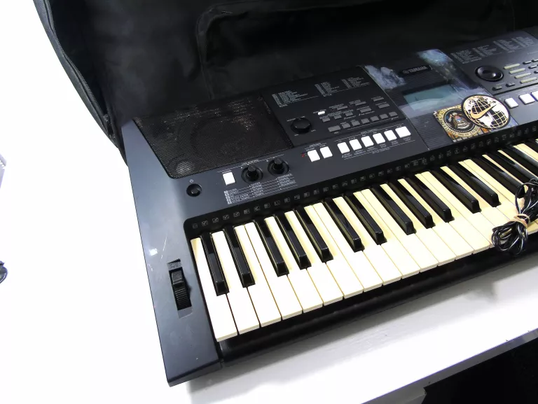 KEYBOARD YAMAHA PSR E423 +ETUI