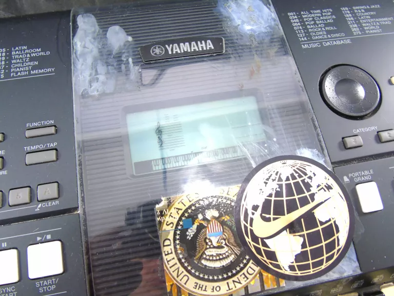 keyboard-yamaha-psr-e423-etui-stan-uzywany