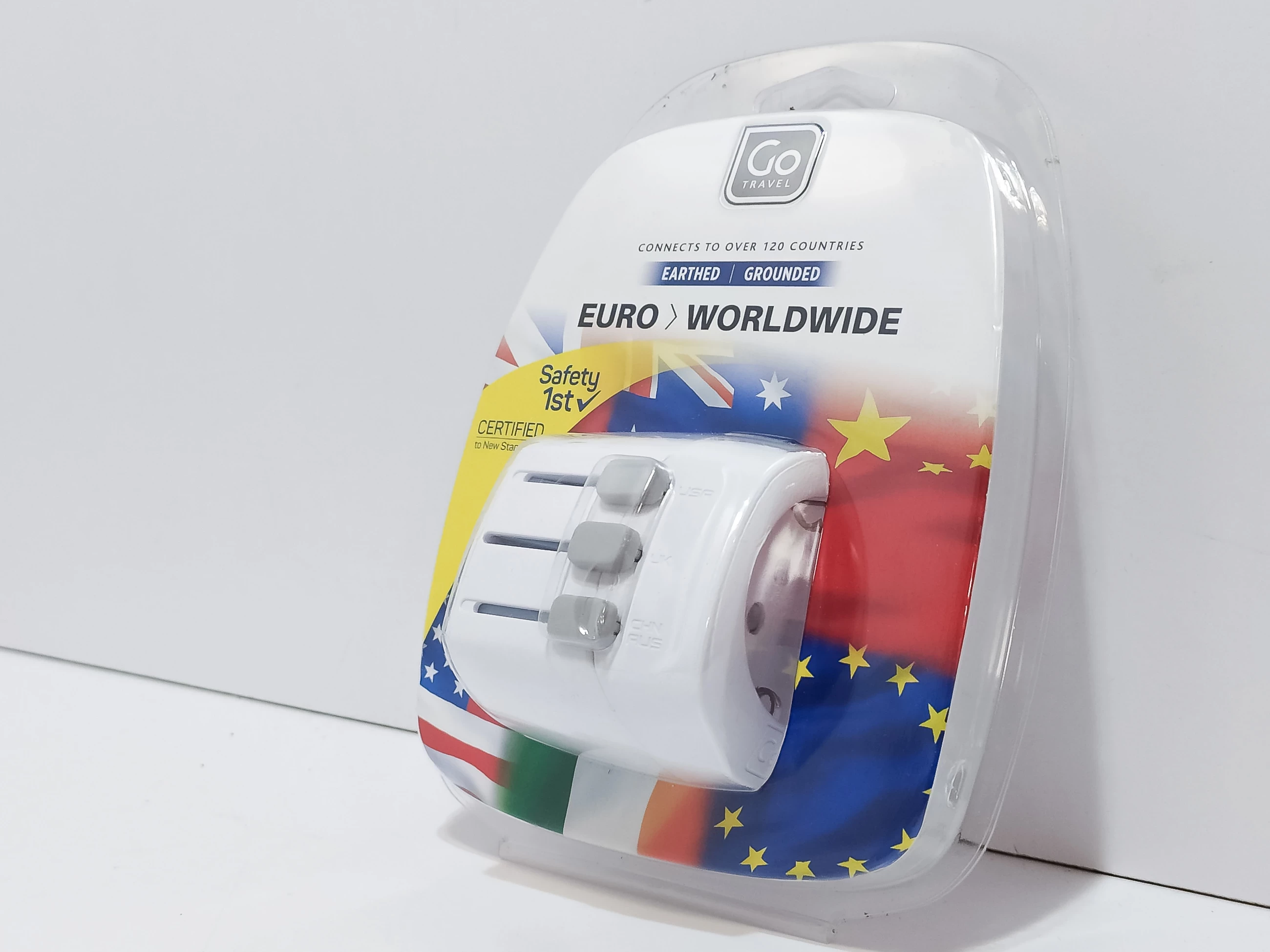 uniwersalny-adapter-do-gniazdka-ean-gtin-5900804150060