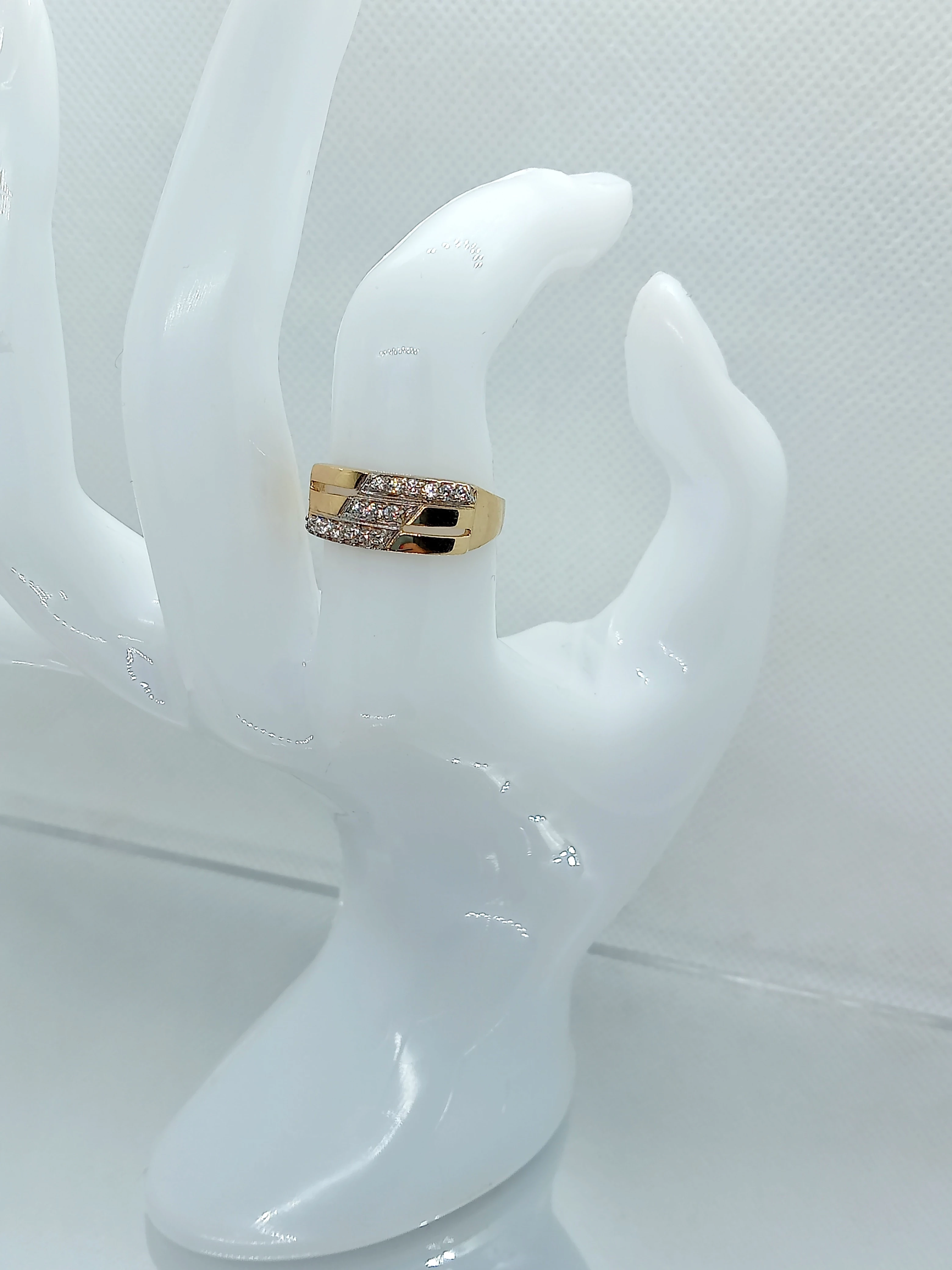 zloty-pierscionek-z-cyrkoniami-585-r14-al-wp-7c-pultusk