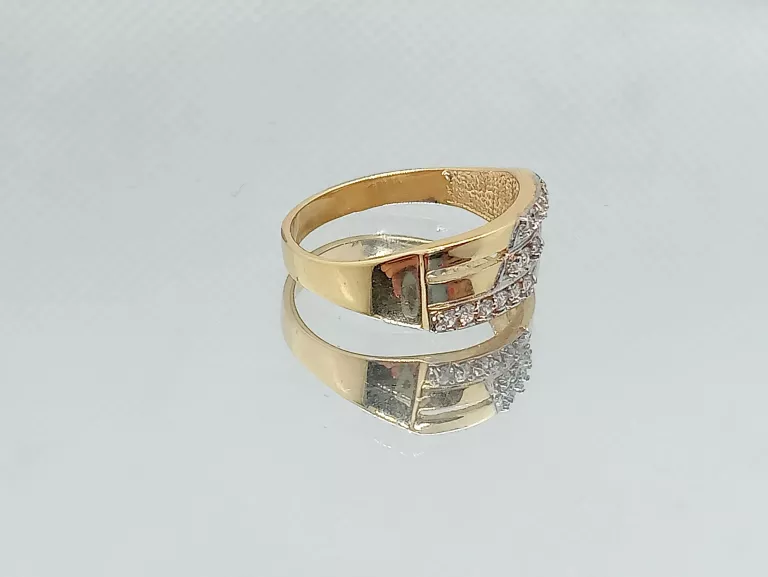 zloty-pierscionek-z-cyrkoniami-585-r14-rodzaj-wyrob-jubilerski