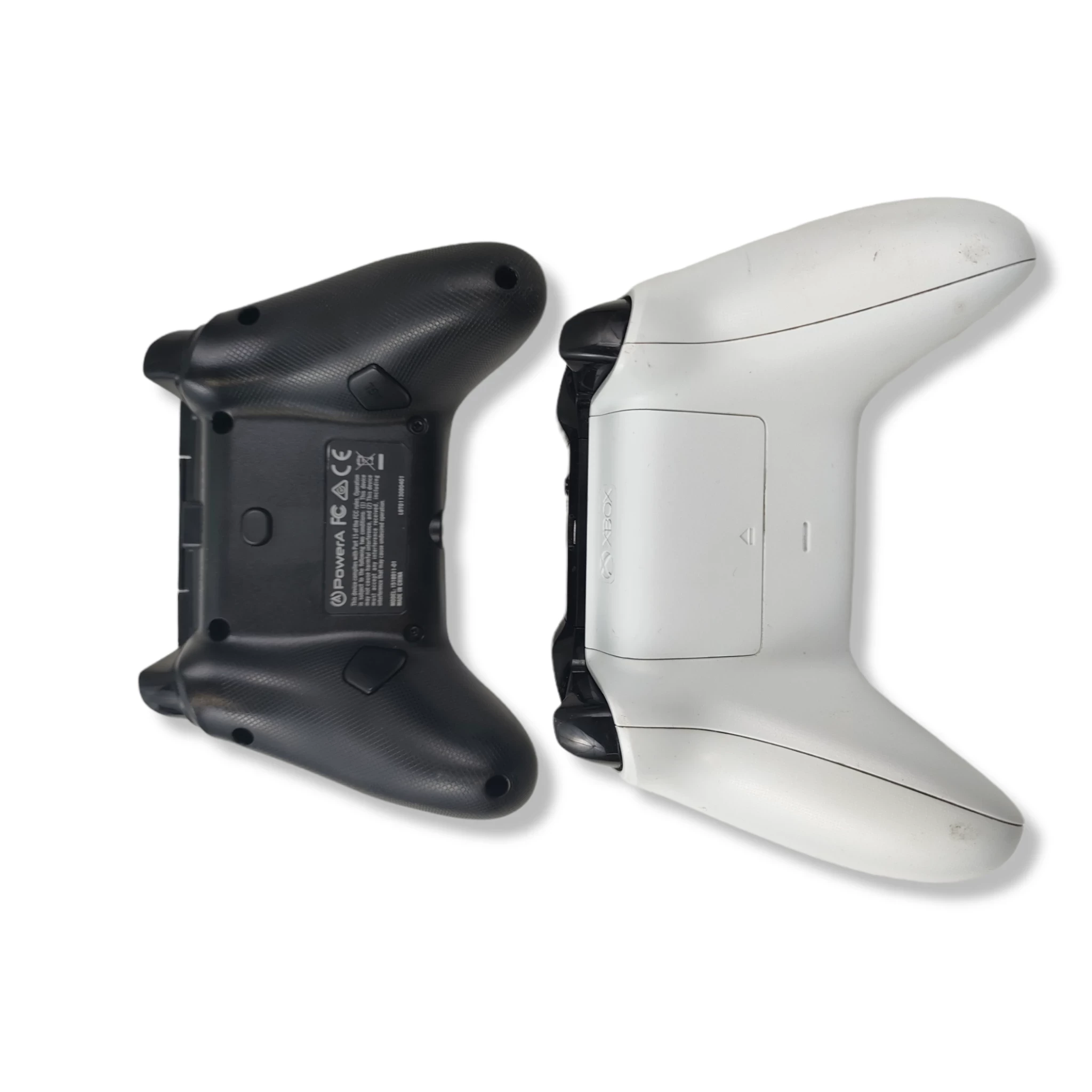 konsola-xbox-one-s-500gb-all-digital-edition-dysk-wbudowana-pamiec-500-gb