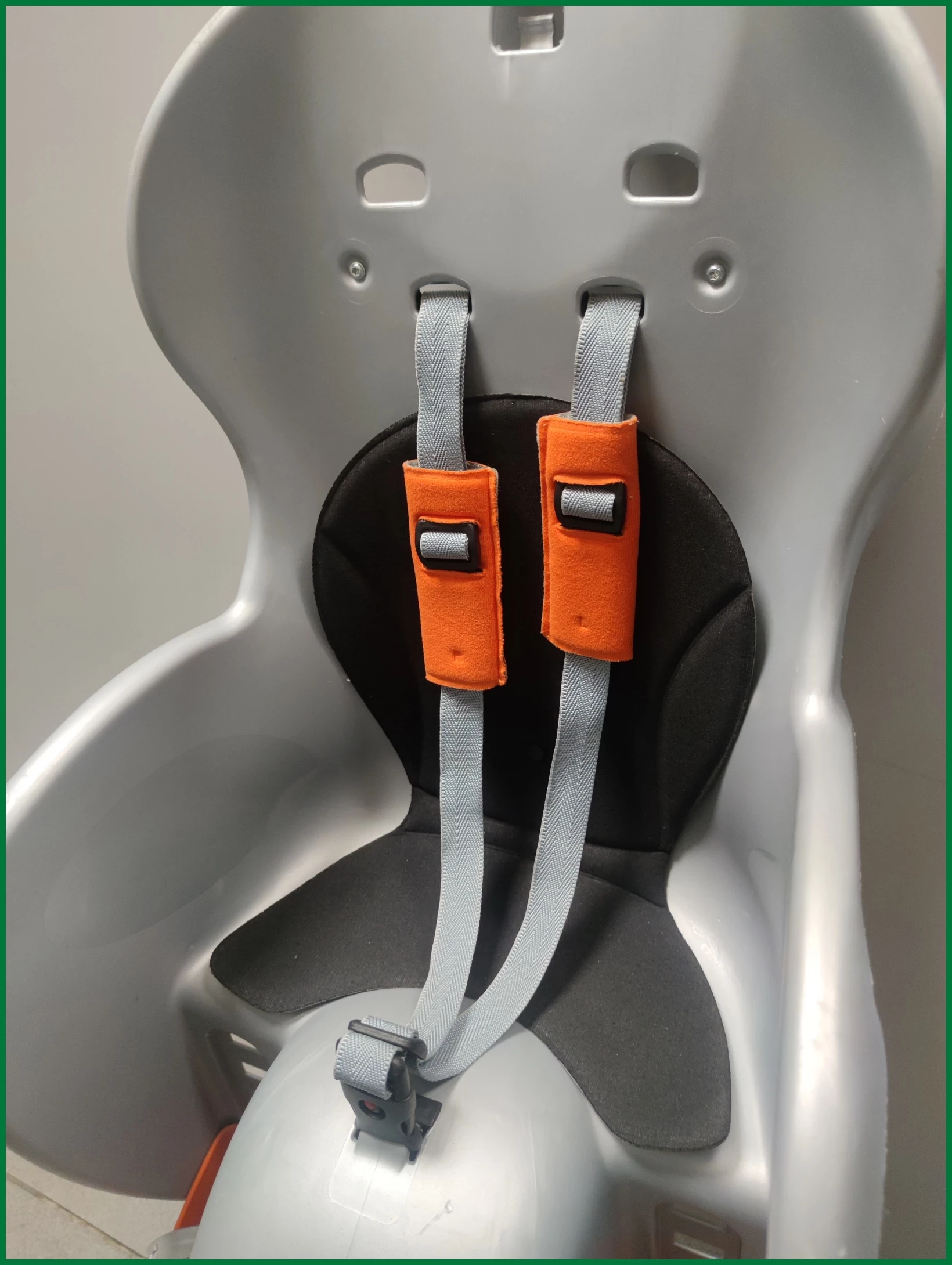 fotelik-rowerowy-btwin-z-bagaznikiem-waga-3