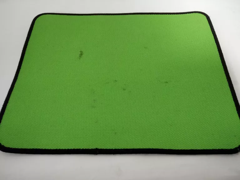 razer-goliathus-control-fissure-edition-ean-8886419317777