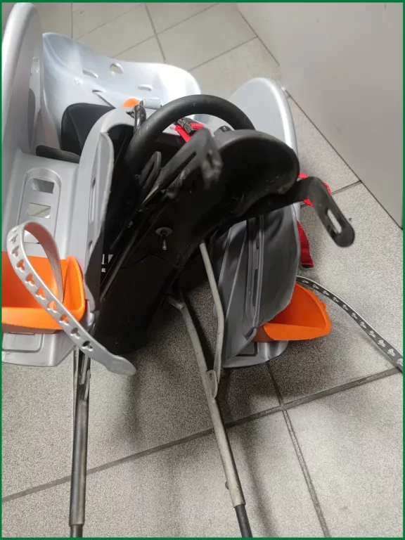 fotelik-rowerowy-btwin-z-bagaznikiem-stan-uzywany