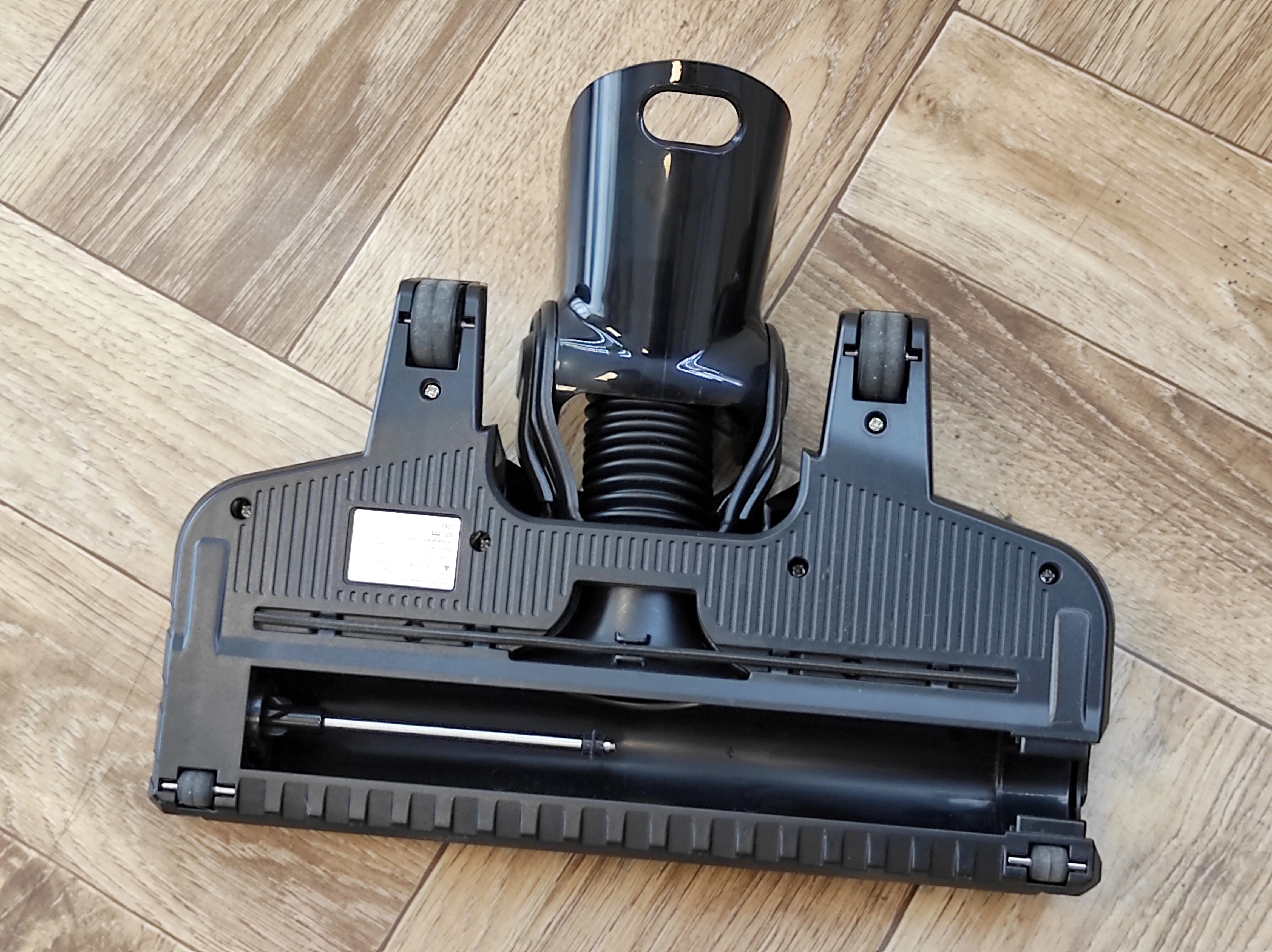 odkurzacz-bezprzewodowy-bosh-bchf220b-readyyy-zasilanie-akumulatorowe