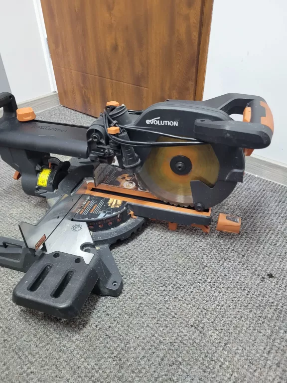 UKOŚNICA EVOLUTION R255 SMS +