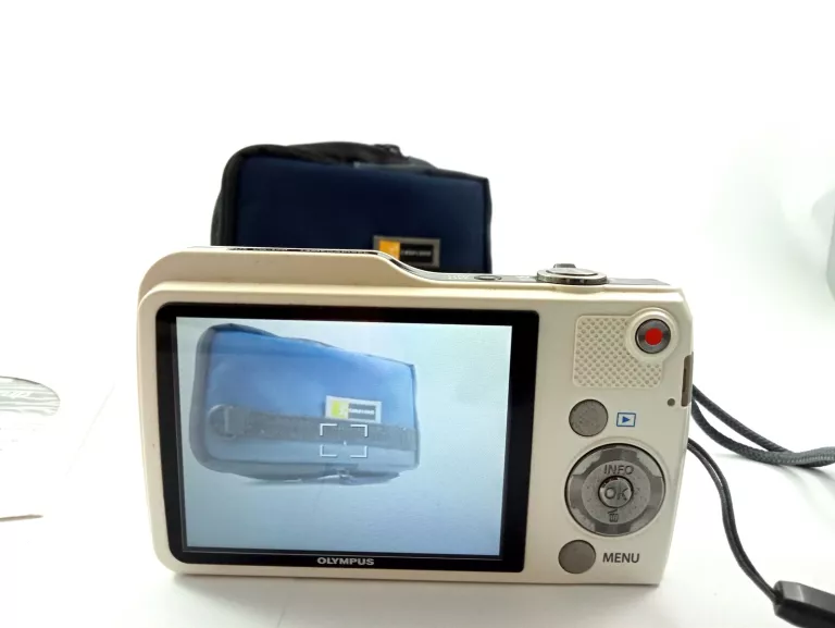 APARAT OLYMPUS VG-170 14MPX BIAŁY KOMPLET