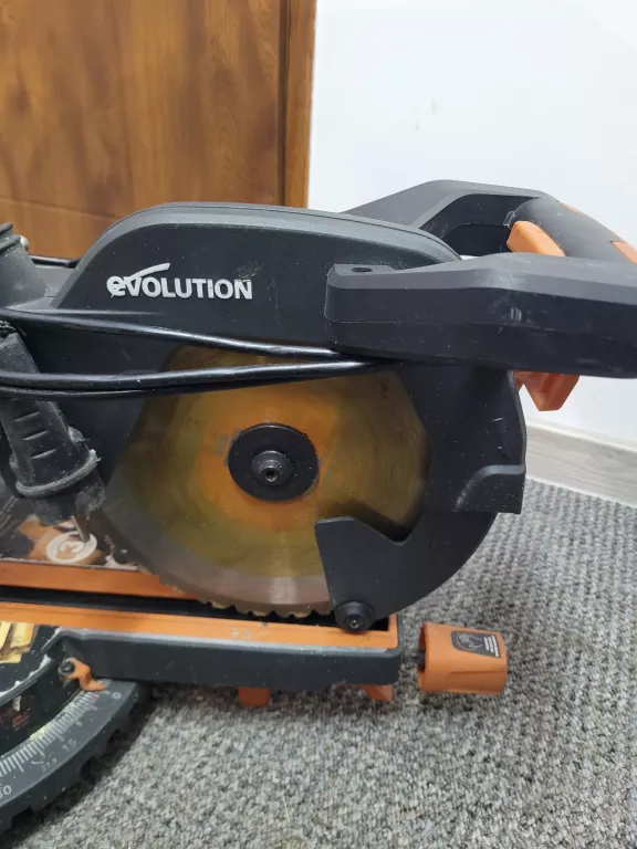 UKOŚNICA EVOLUTION R255 SMS +