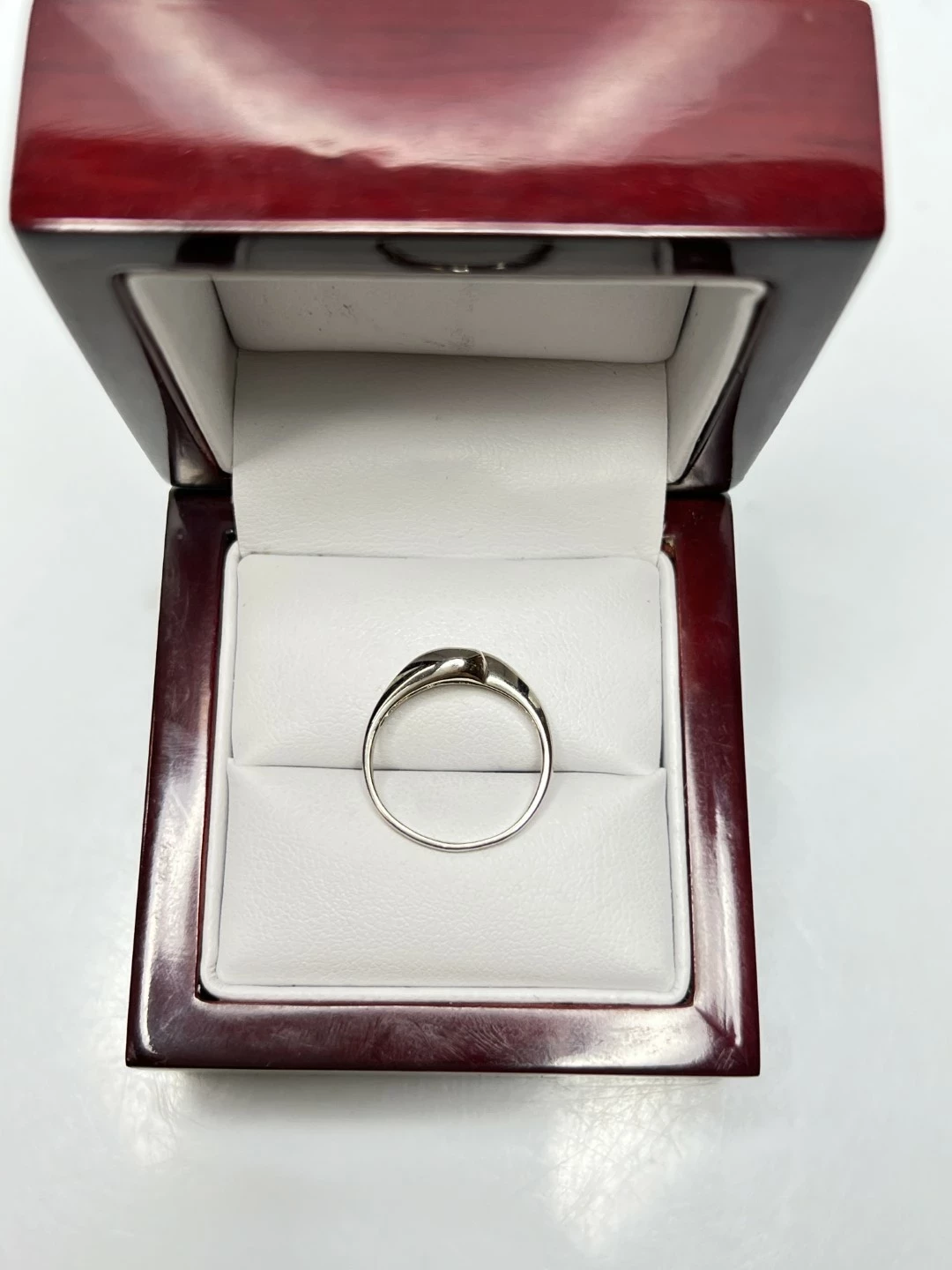 pierscionek-z-diamentem-biale-zloto-585-marka-226434-315782