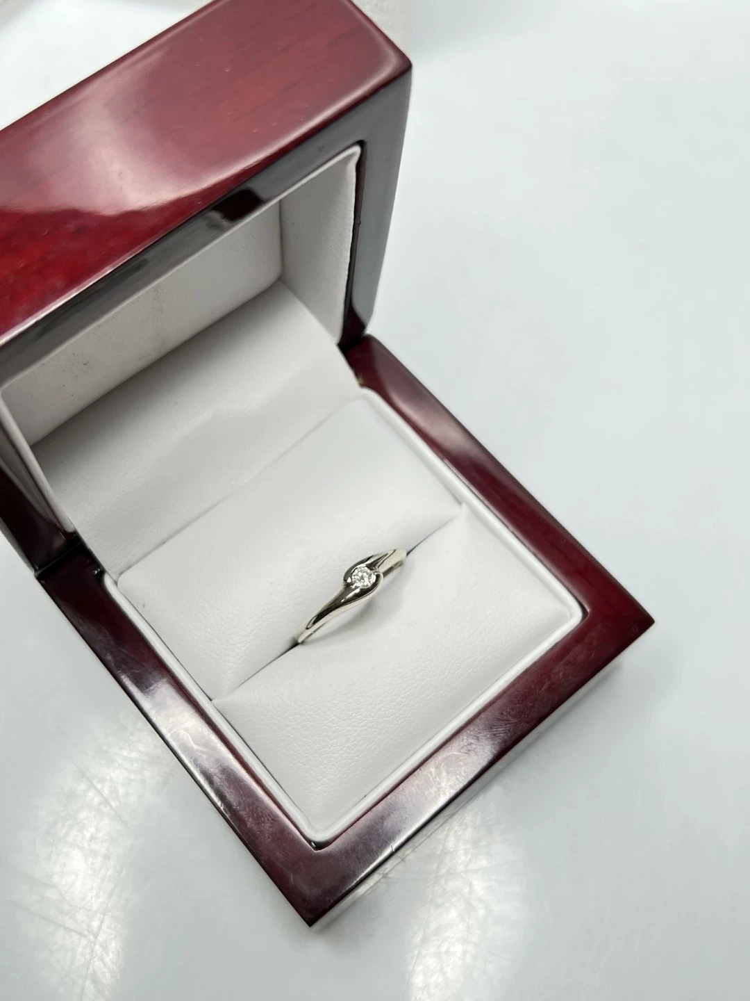 pierscionek-z-diamentem-biale-zloto-585-ean-gtin-5907220000023