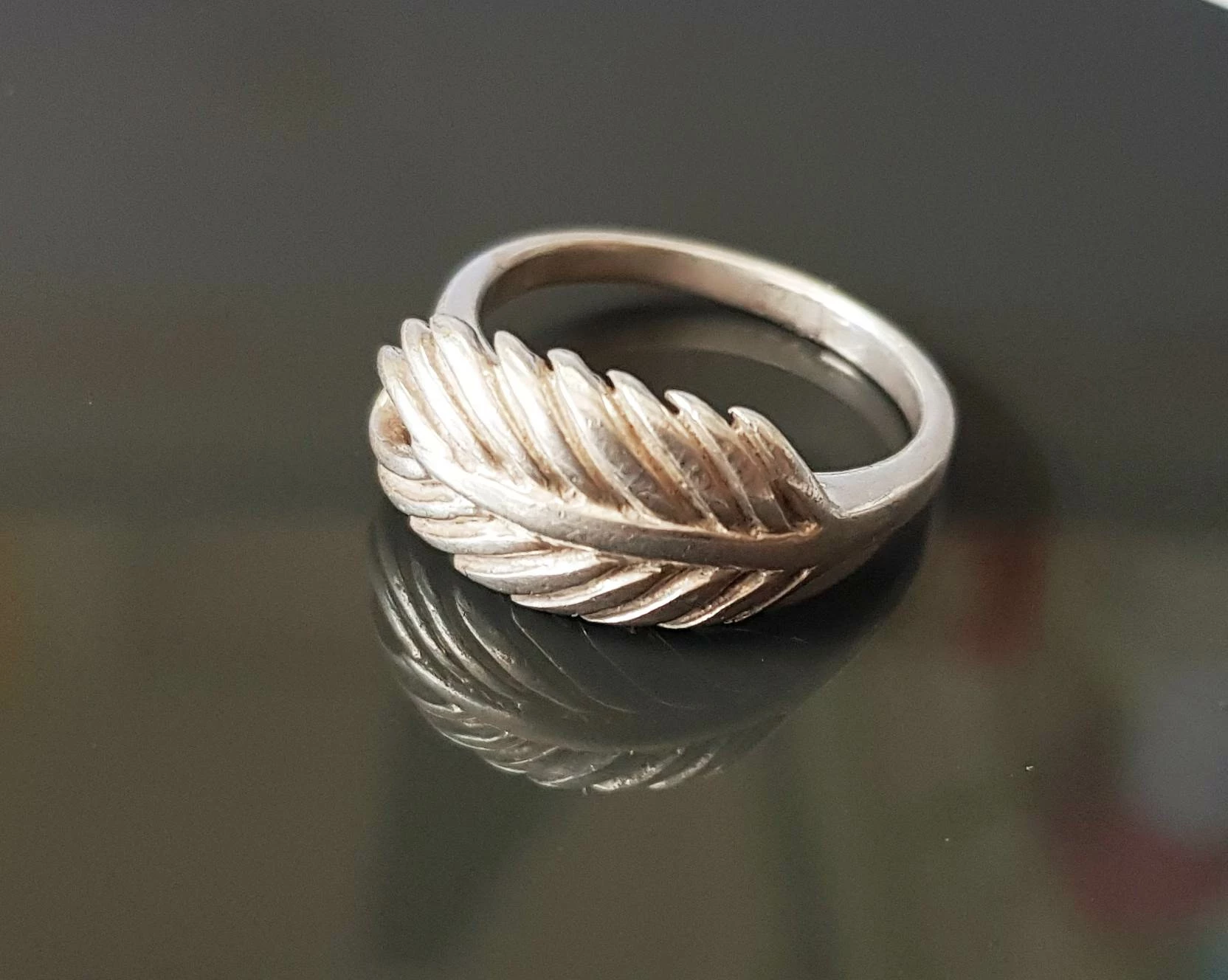 srebrny-pierscionek-483g-p925-r14-sybiru-1-walcz-kwiatek