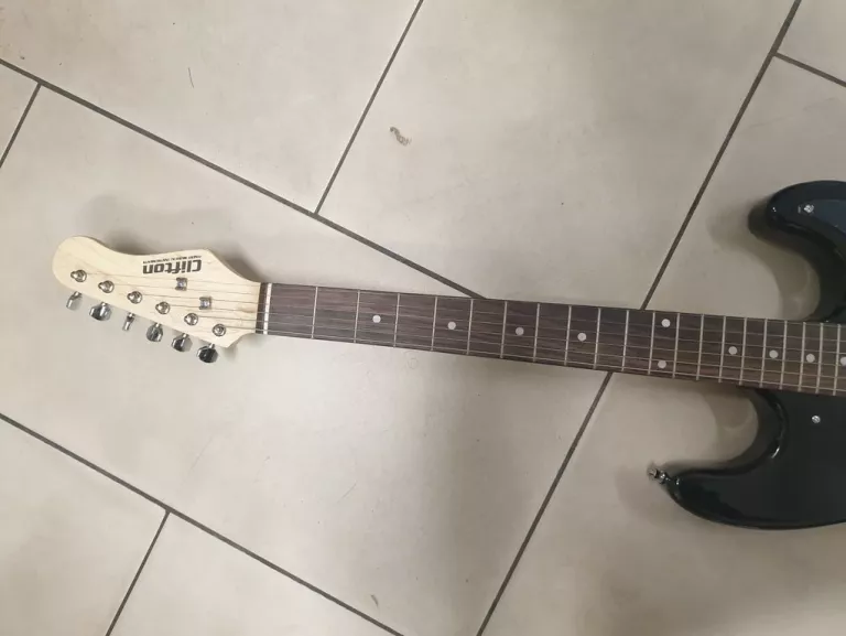 gitara-elektryczna-wzmacniacz-clifton-zestaw-kod-producenta-inny