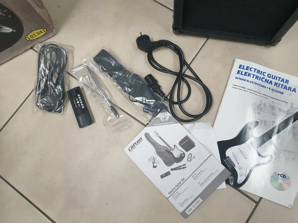 gitara-elektryczna-wzmacniacz-clifton-zestaw-wroclawska-6-opole-sj