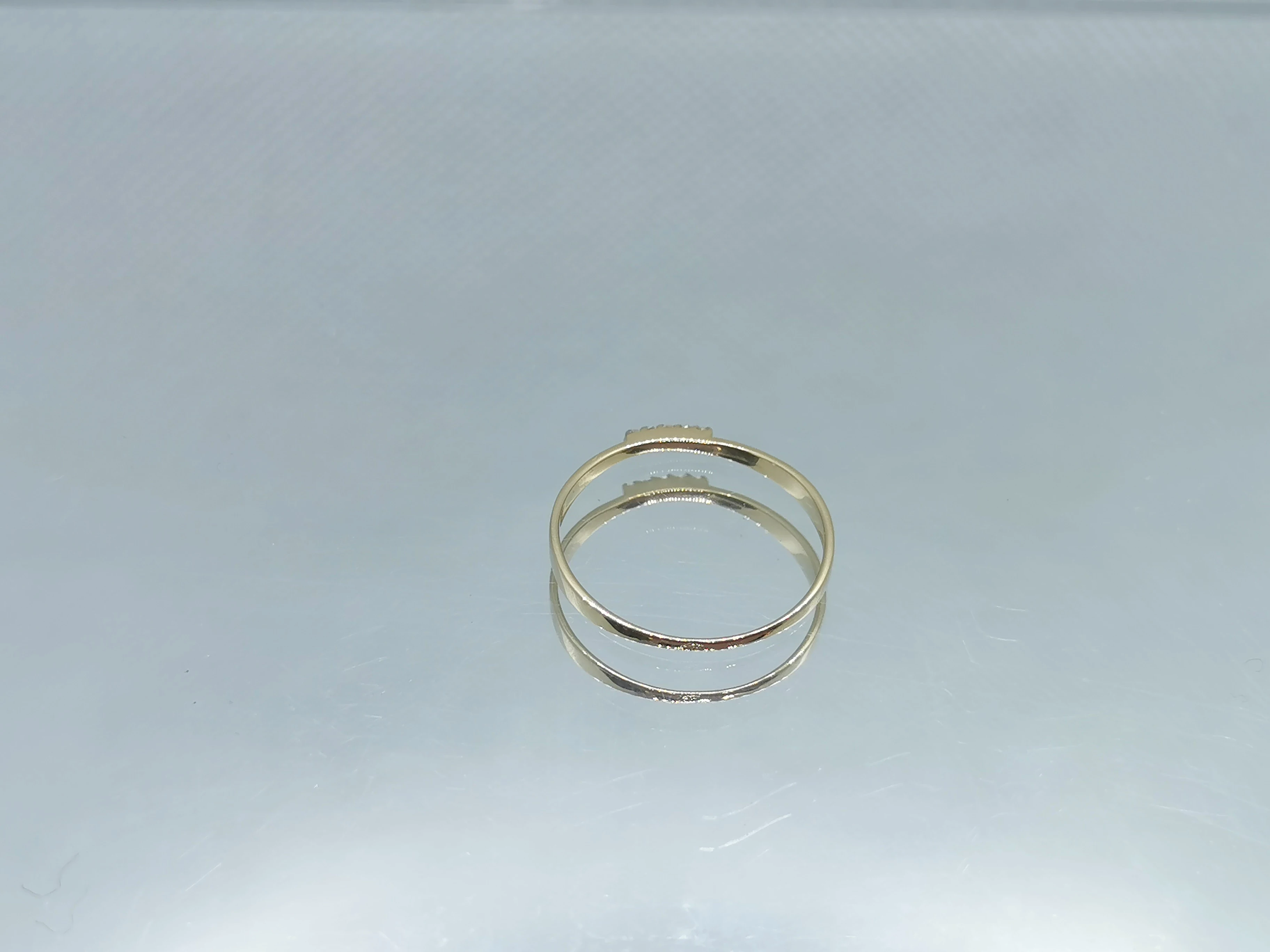 zloty-pierscionek-z-drobnymi-cyrkoniami-085g16-kamien-cyrkonia