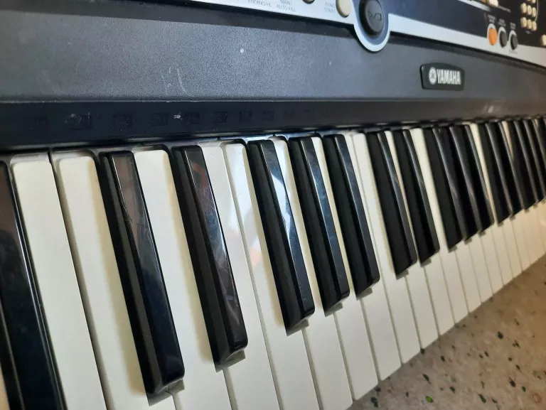 YAMAHA KEYBOARD ELEKTRONICZNY YPT-210