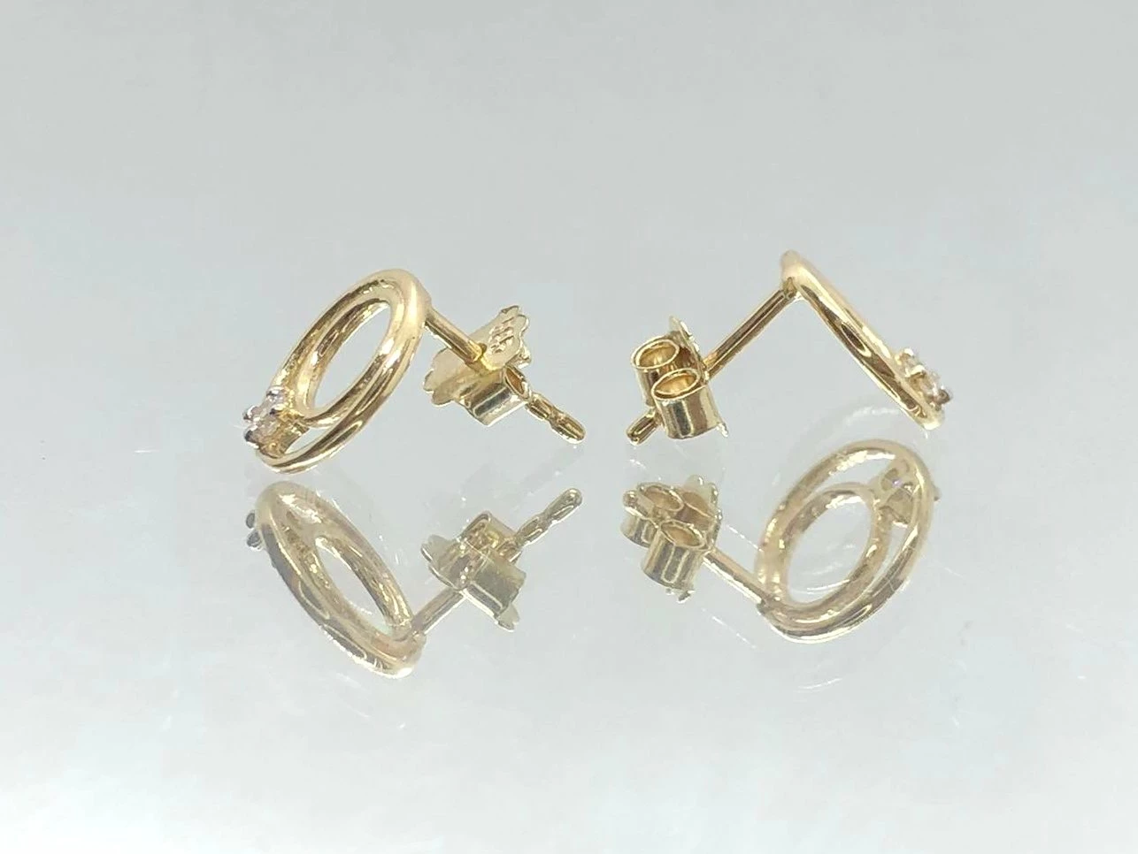 urocze-zlote-kolczyki-585122g-stan-uzywany