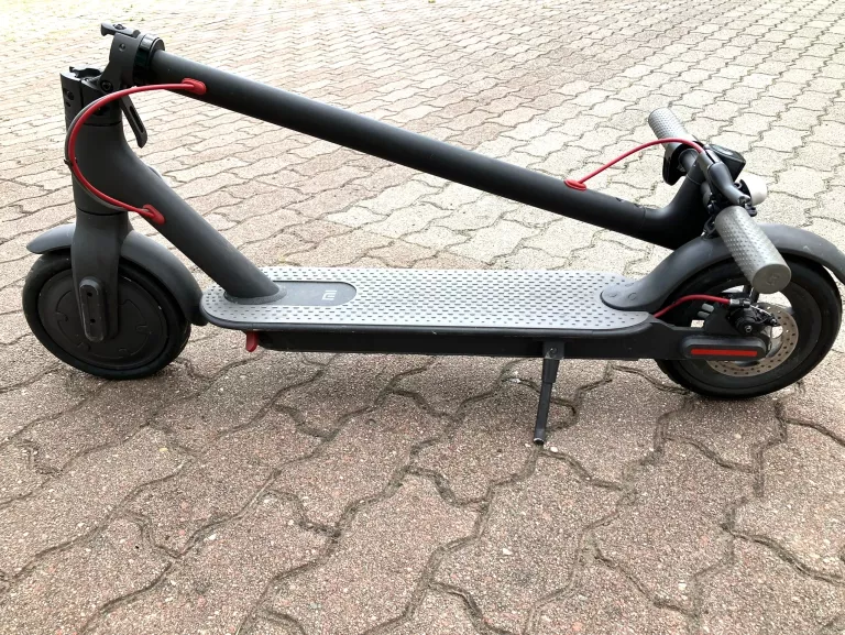 HULAJNOGA ELEKTRYCZNA XIAOMI