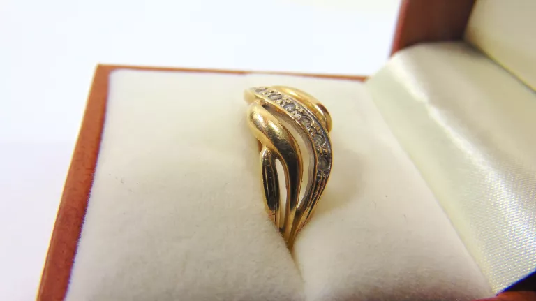 skryty-zloty-pierscionek-pr585-r15-rodzaj-klasyczne