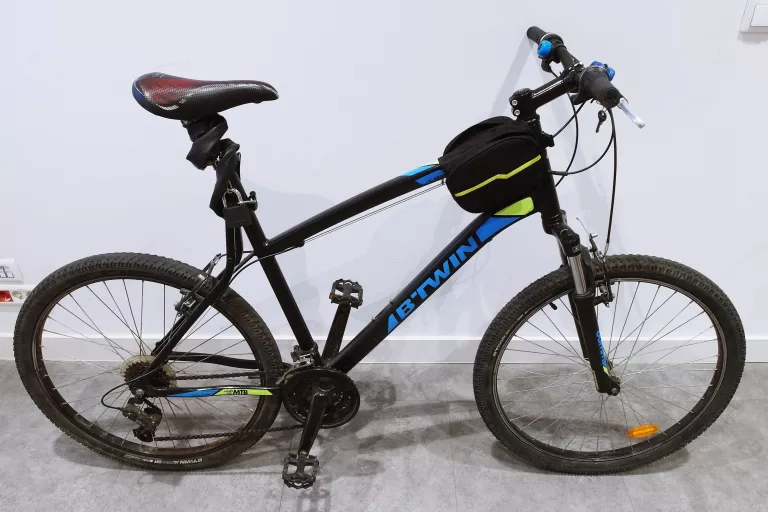 rower-btwin-rockrider-340-rama-xl-ean-gtin-3583787883754