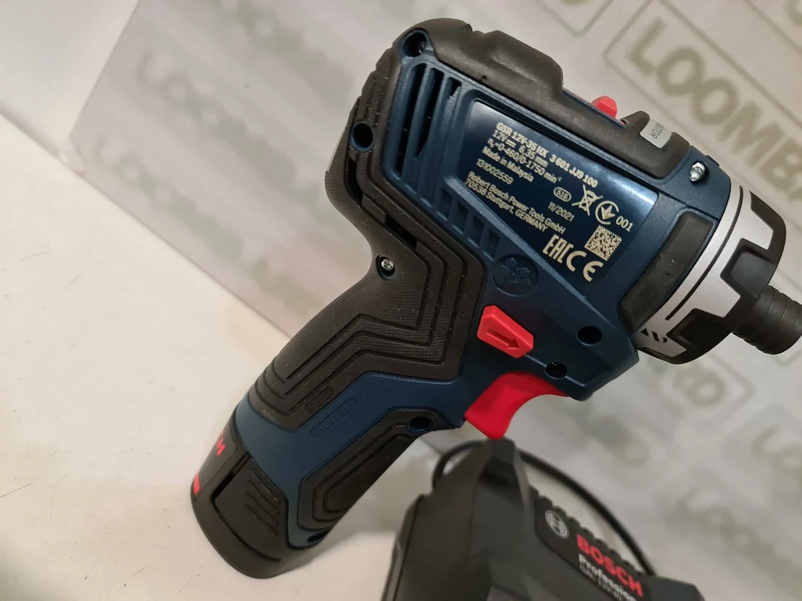 wkretarka-bosch-gsr-12v-35-hx-35nm-30ah-stan-powystawowy