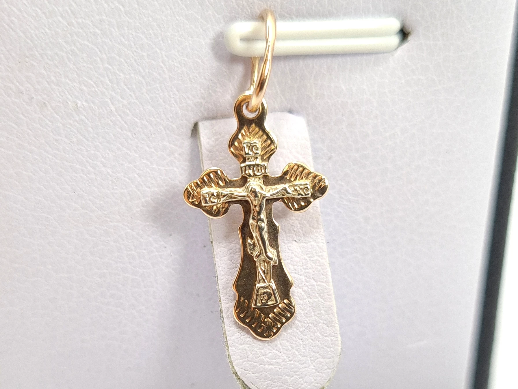 piekna-zlota-zawieszka-krzyzyk-p585-070g-wierzbiecice-10-poznan-ska-x