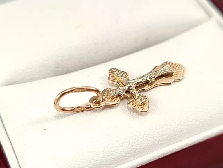 piekna-zlota-zawieszka-krzyzyk-p585-070g-rodzaj-2205-16