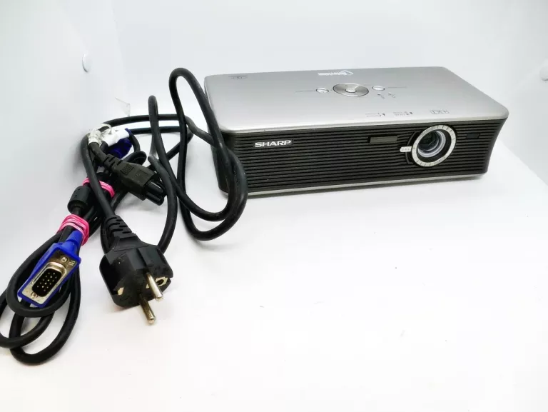 PROJEKTOR SHARP XR-1X