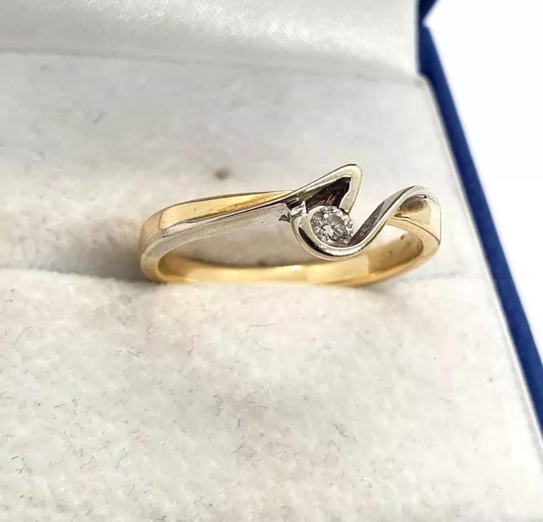 zloty-pierscionek-z-brylantem-pr585-0077ct-stan-uzywany