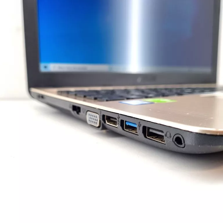 LAPTOP ASUS X541U / I5-6198DU / 4GB / 1TB HDD