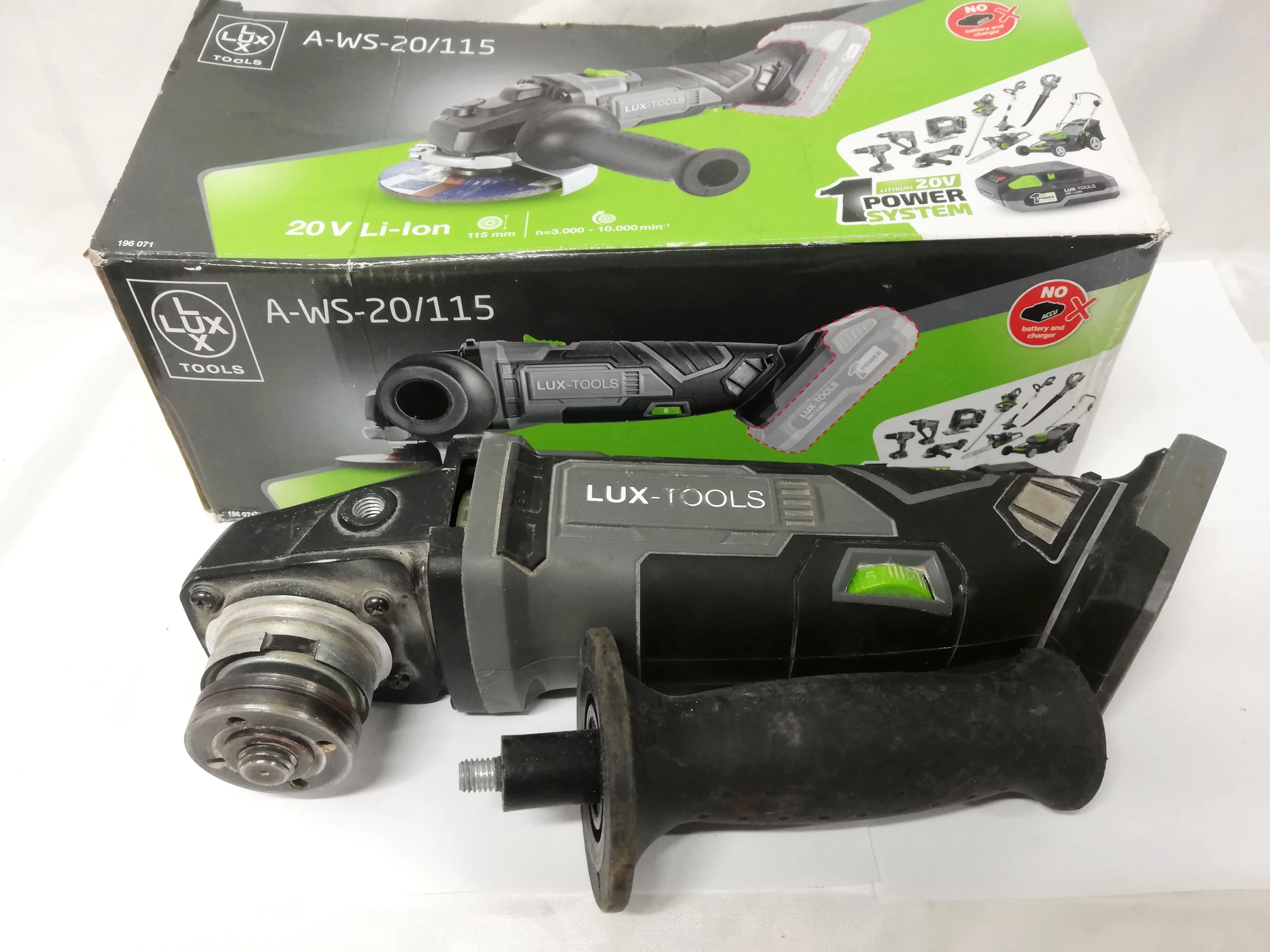 szlifierka-katowa-lux-a-ws-20115-akumlator-kod-producenta-a-ws-20115