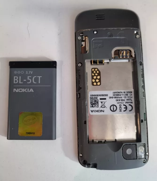 uszkodzona-nokia-c3-01-kod-producenta-002p743