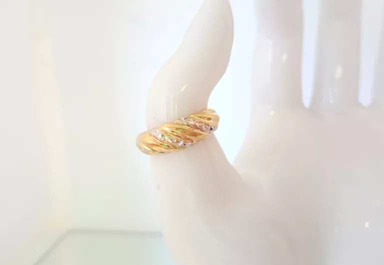 piekny-zloty-pierscionek-585-185g-r13-material-zloto