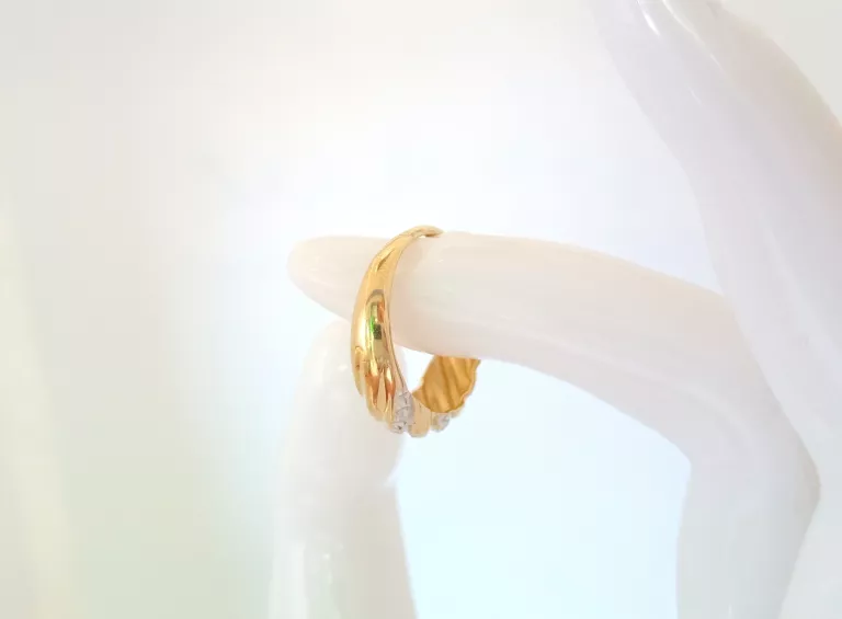 piekny-zloty-pierscionek-585-185g-r13-rodzaj-wyrob-jubilerski