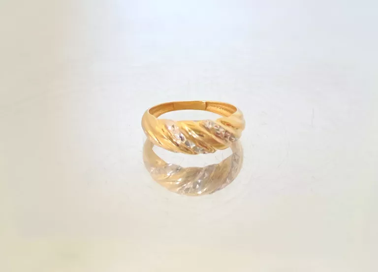 piekny-zloty-pierscionek-585-185g-r13-kolor-dominujacy-zloty