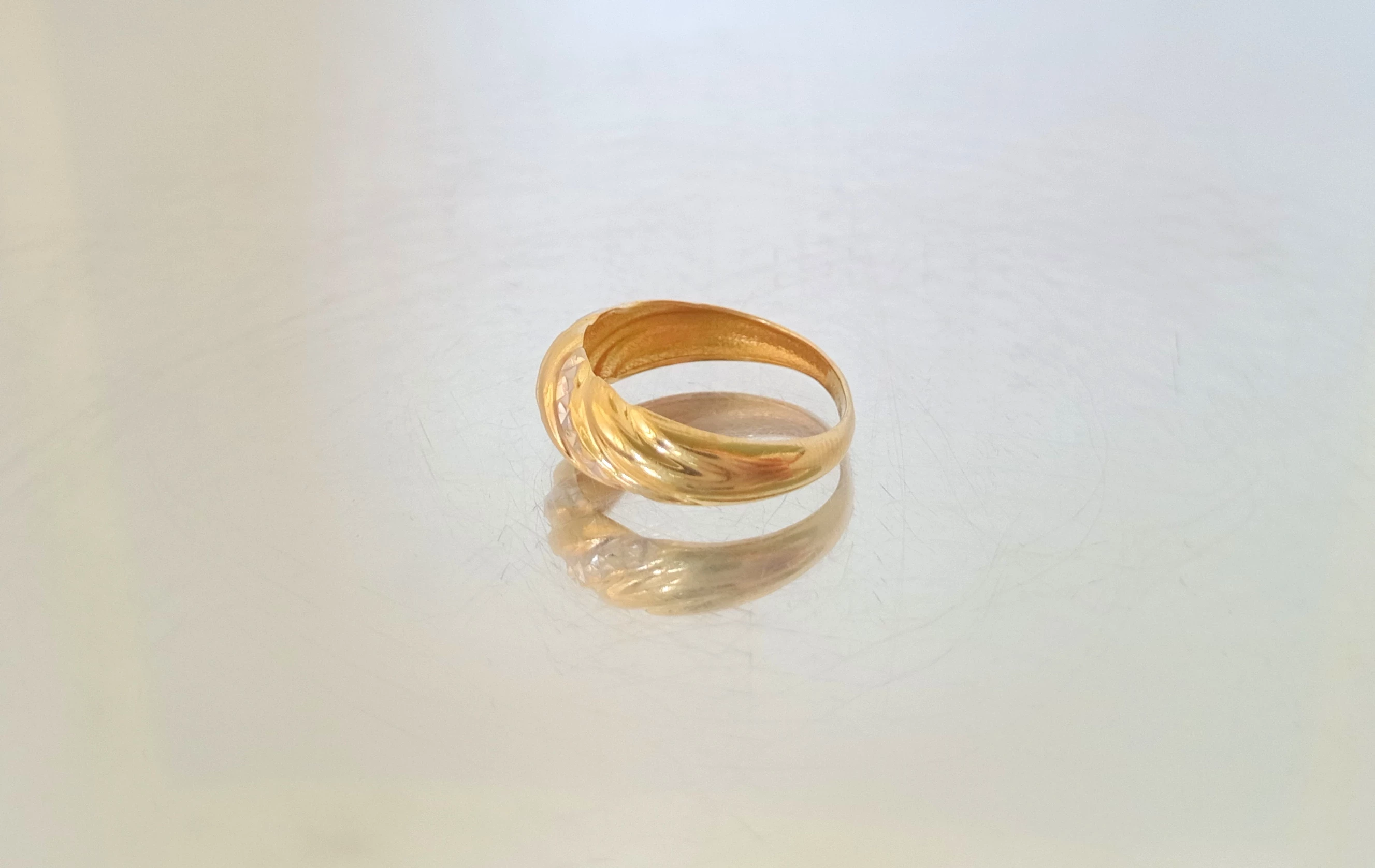 piekny-zloty-pierscionek-585-185g-r13-kamien-inny-kamien