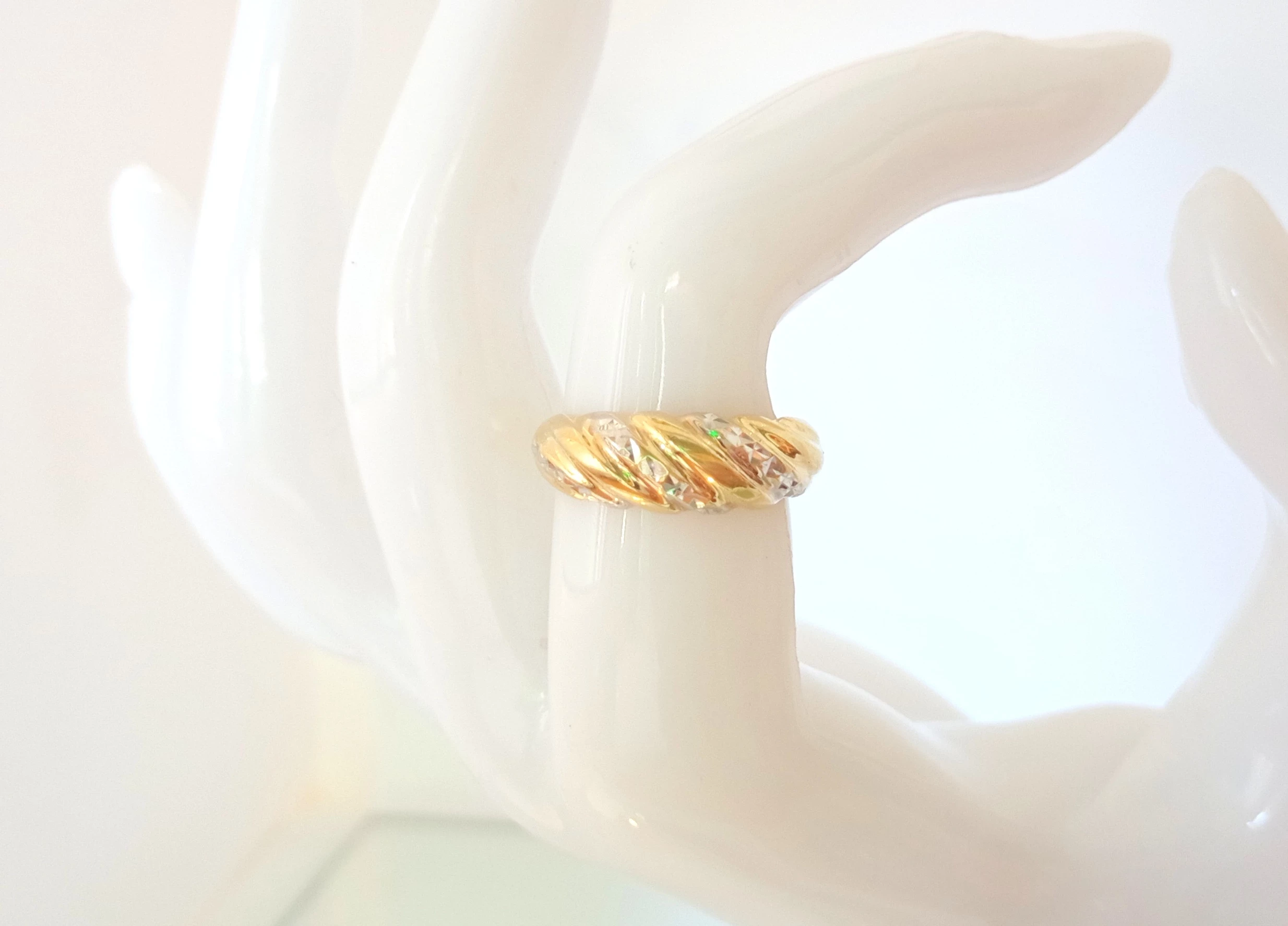 piekny-zloty-pierscionek-585-185g-r13-pilsudskiego-13a-sj-ostroleka