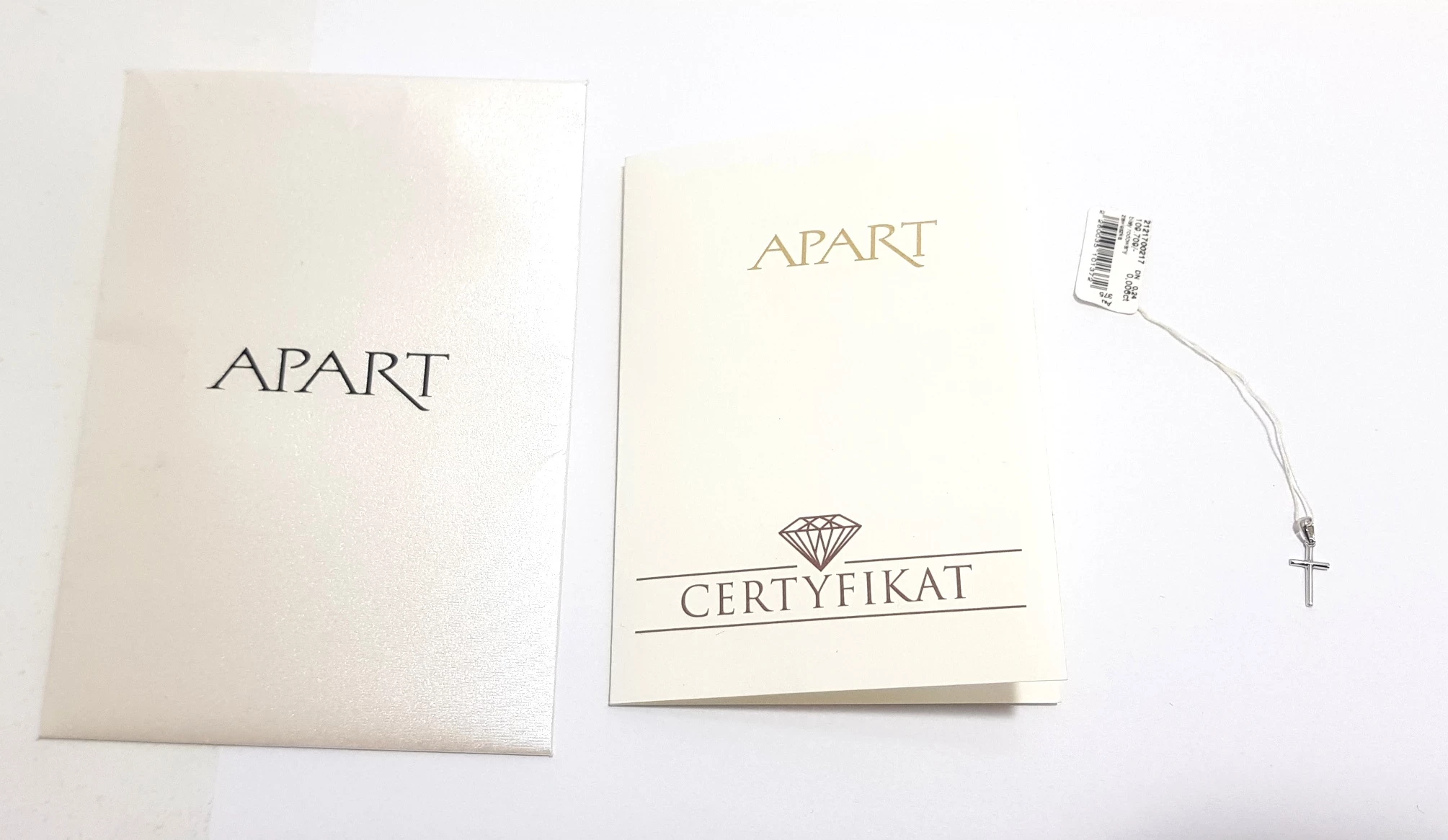 zloty-krzyzyk-apart-diament-024g-pr375-05x1cmcertifikat-kolor-dominujacy-205826-1081899