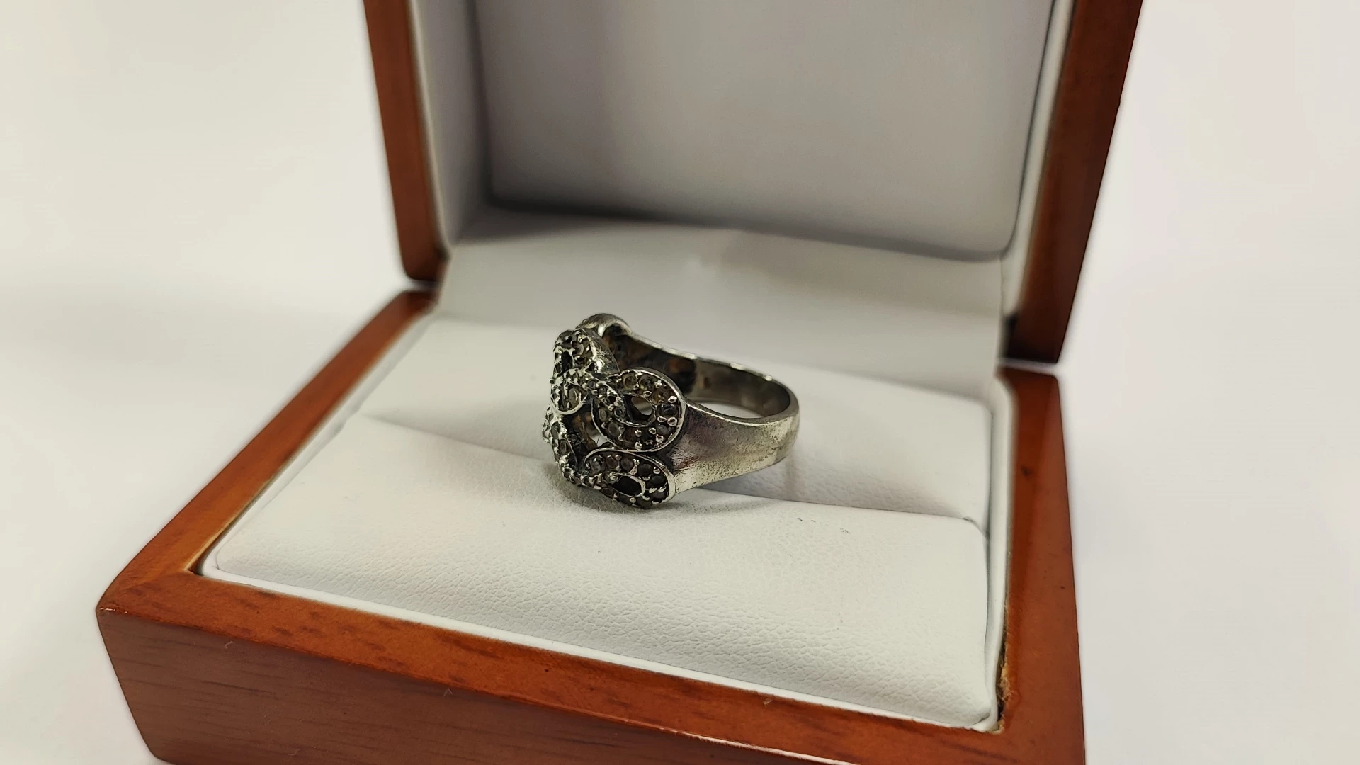 srebrny-pierscionek-925-694-g-rozmiar-10-stan-uzywany