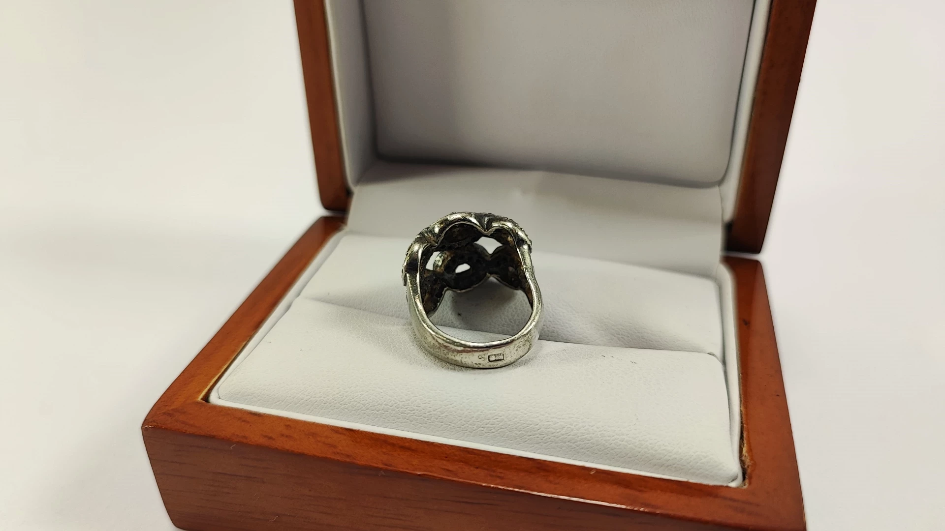 srebrny-pierscionek-925-694-g-rozmiar-10-rodzaj-wyrob-jubilerski