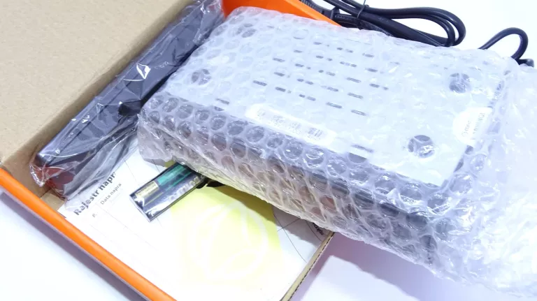 dekoder-manta-dvb-t2-dvbt018-1080p-stan-uzywany