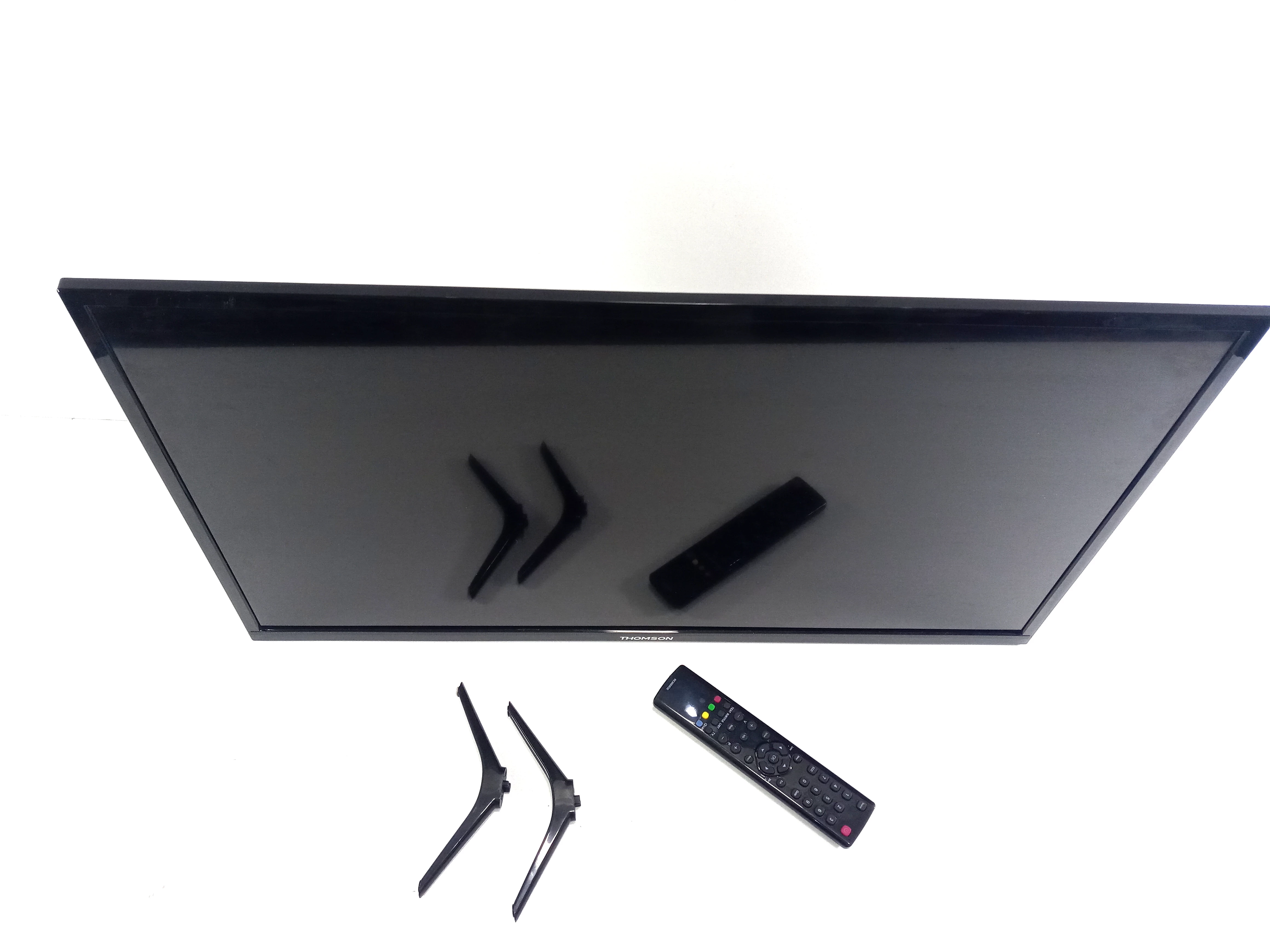 telewizor-thomson-32hd3306-stan-uzywany