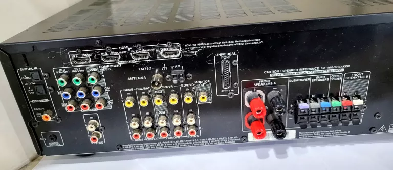 AMPLITUNER ONKYO HT-R380 OPIS
