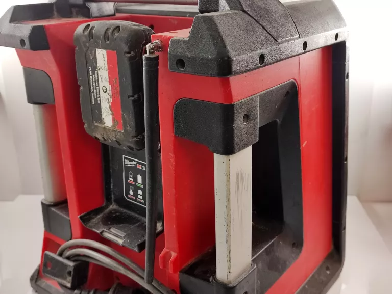 radio-budowlane-milwaukee-m18-rc-ean-gtin-4002395005420