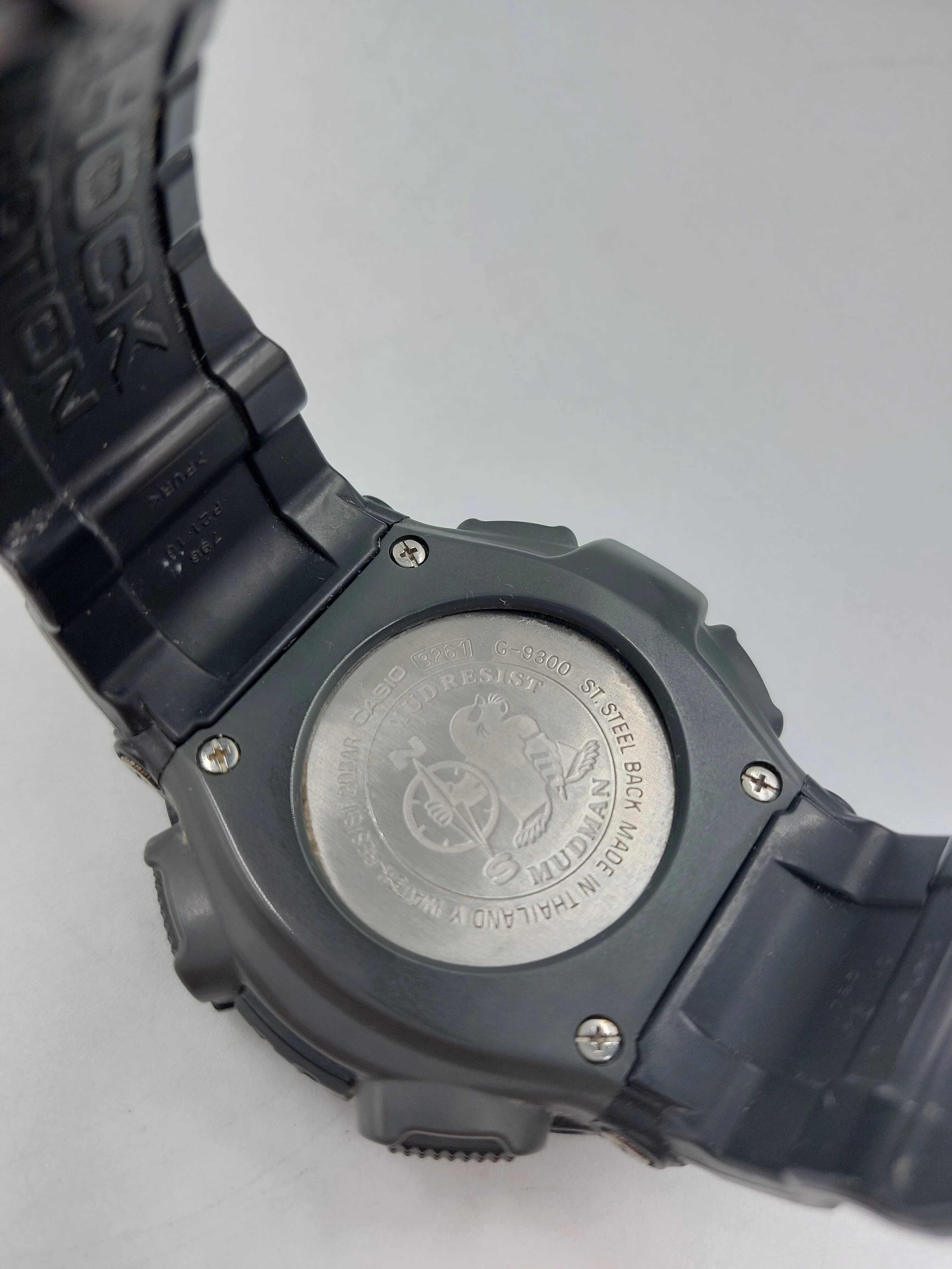 zegarek-casio-g-shock-g-9300-mechanizm-kwarcowy