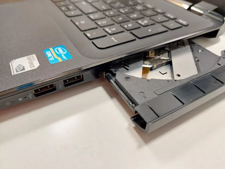 LAPTOP HP 250 G2 WIN 8.1 4/500GB I3