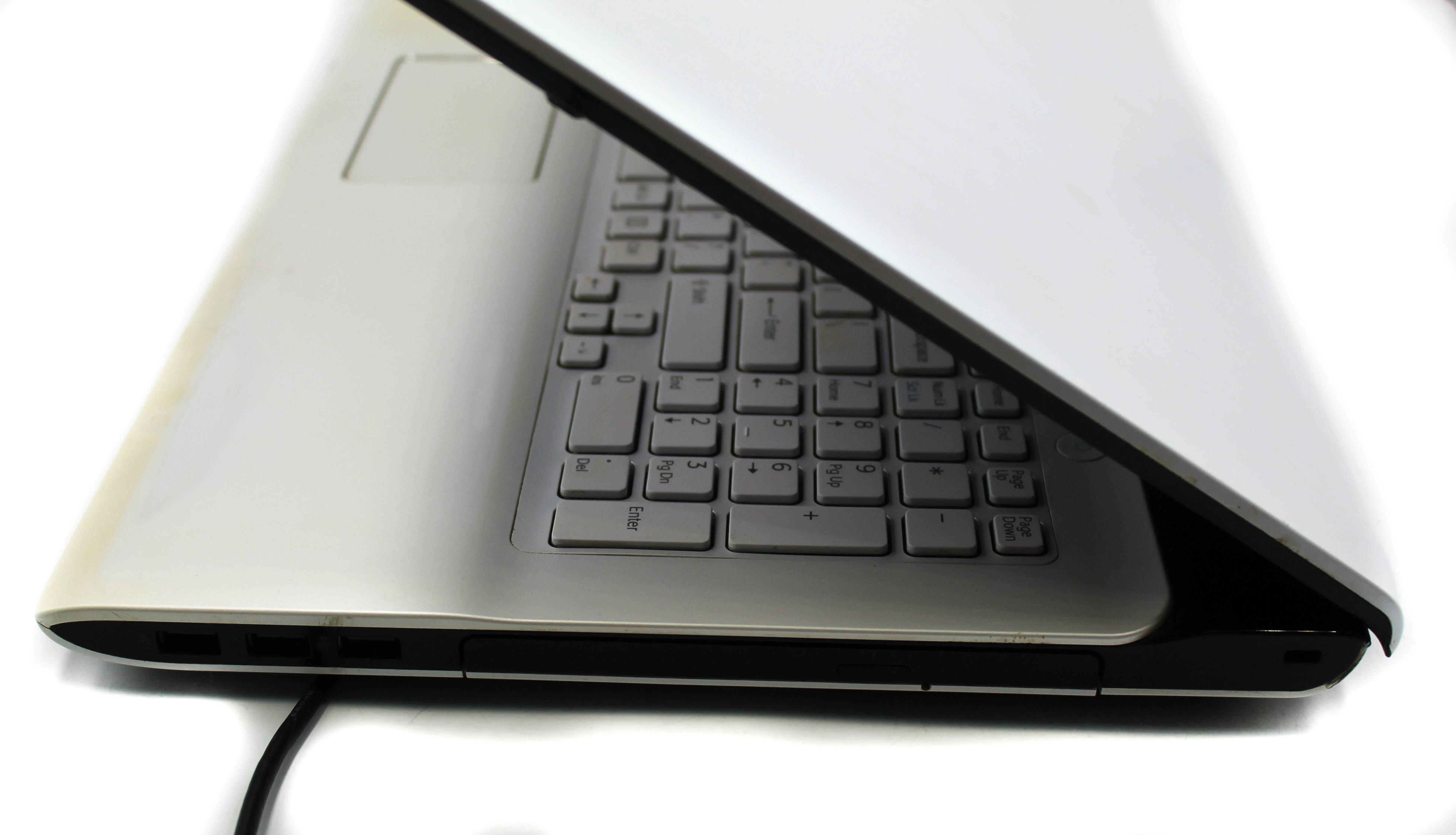 laptop-sony-vaio-sve1713e1ew-i3-8gb-win-10-25ghz-przekatna-ekranu-16