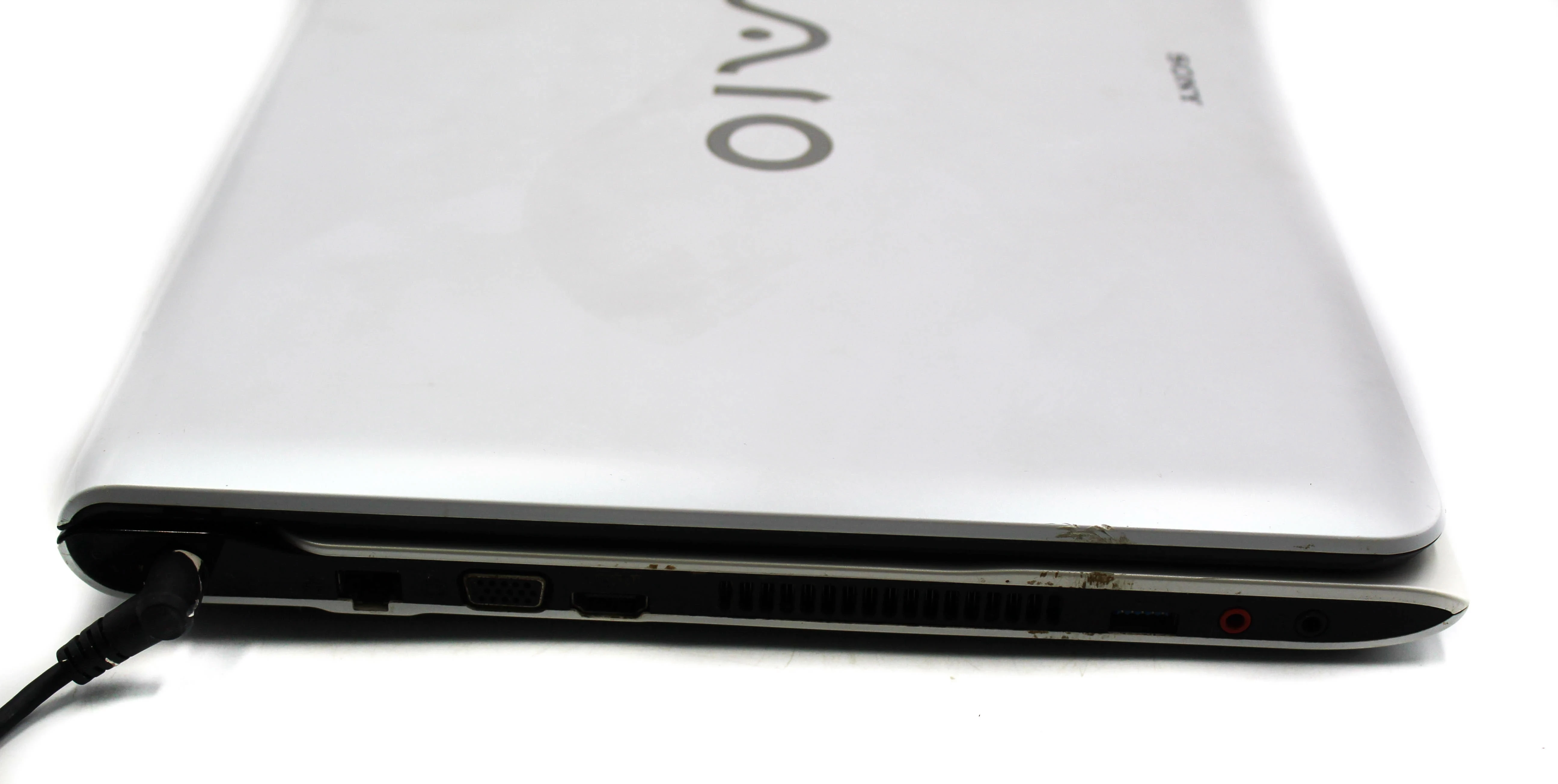 laptop-sony-vaio-sve1713e1ew-i3-8gb-win-10-25ghz-seria-procesora-intel-core-i3