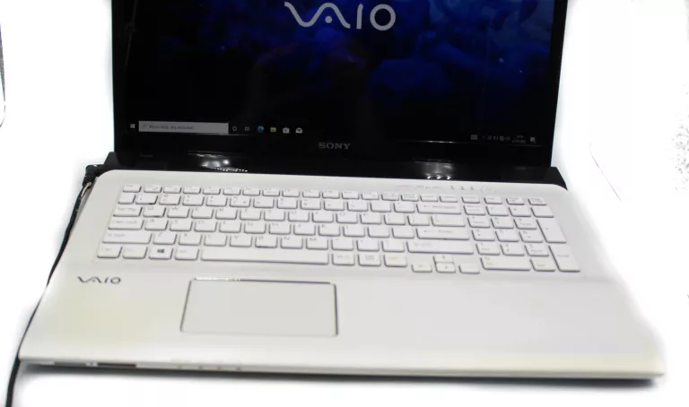 LAPTOP SONY VAIO SVE1713E1EW I3 8GB WIN 10 2,5GHZ